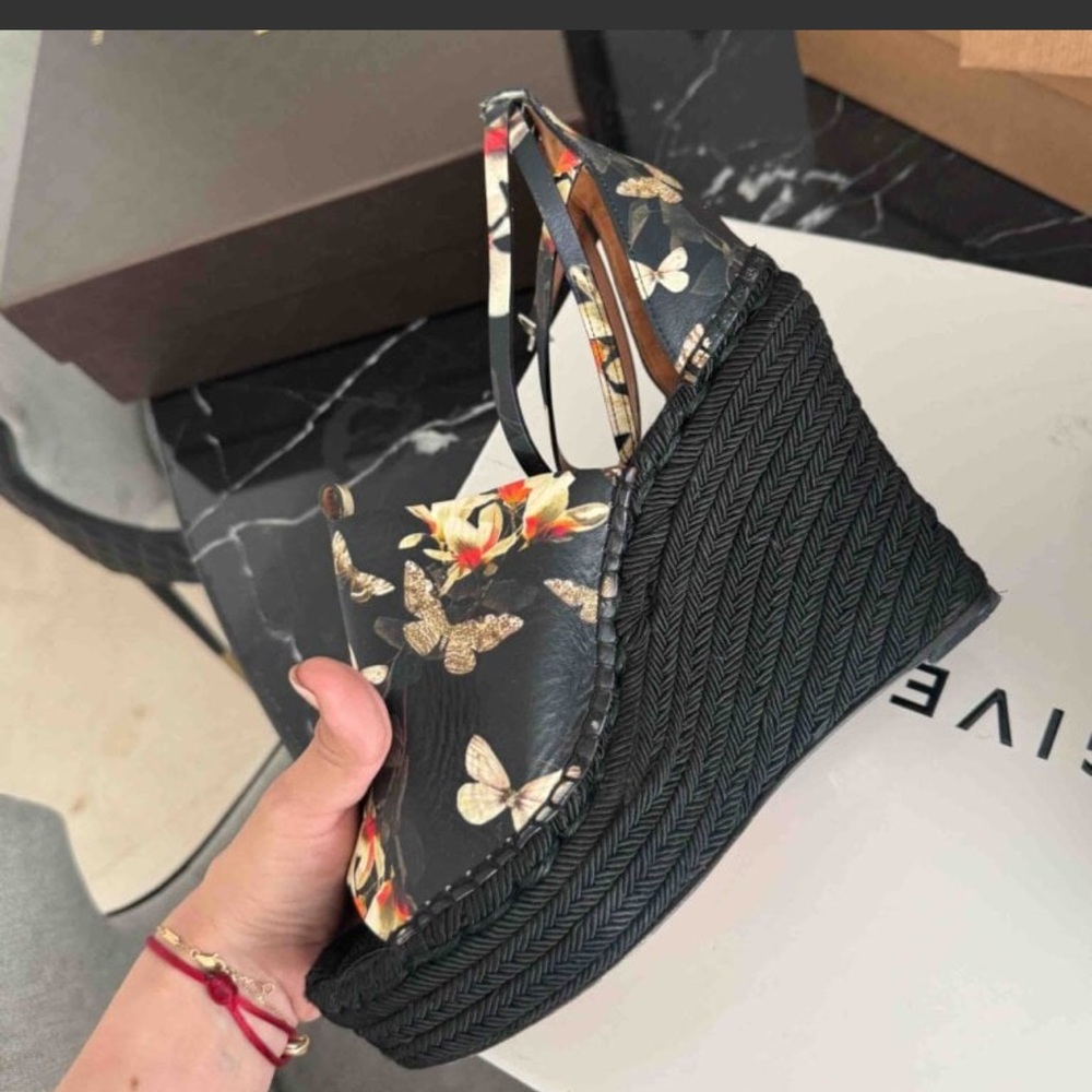 Givenchy Black and Cream Floral Wedges - Picture 2 of 9